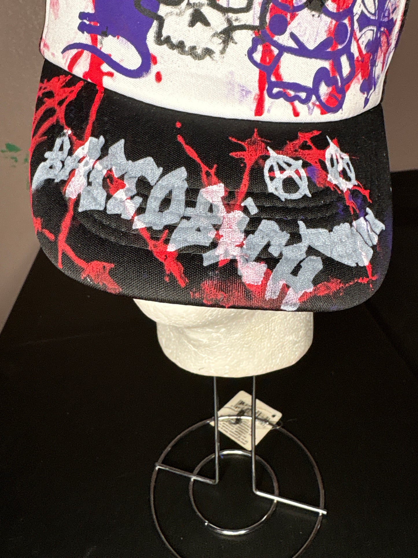 Basedbich 1of1 trucker hat