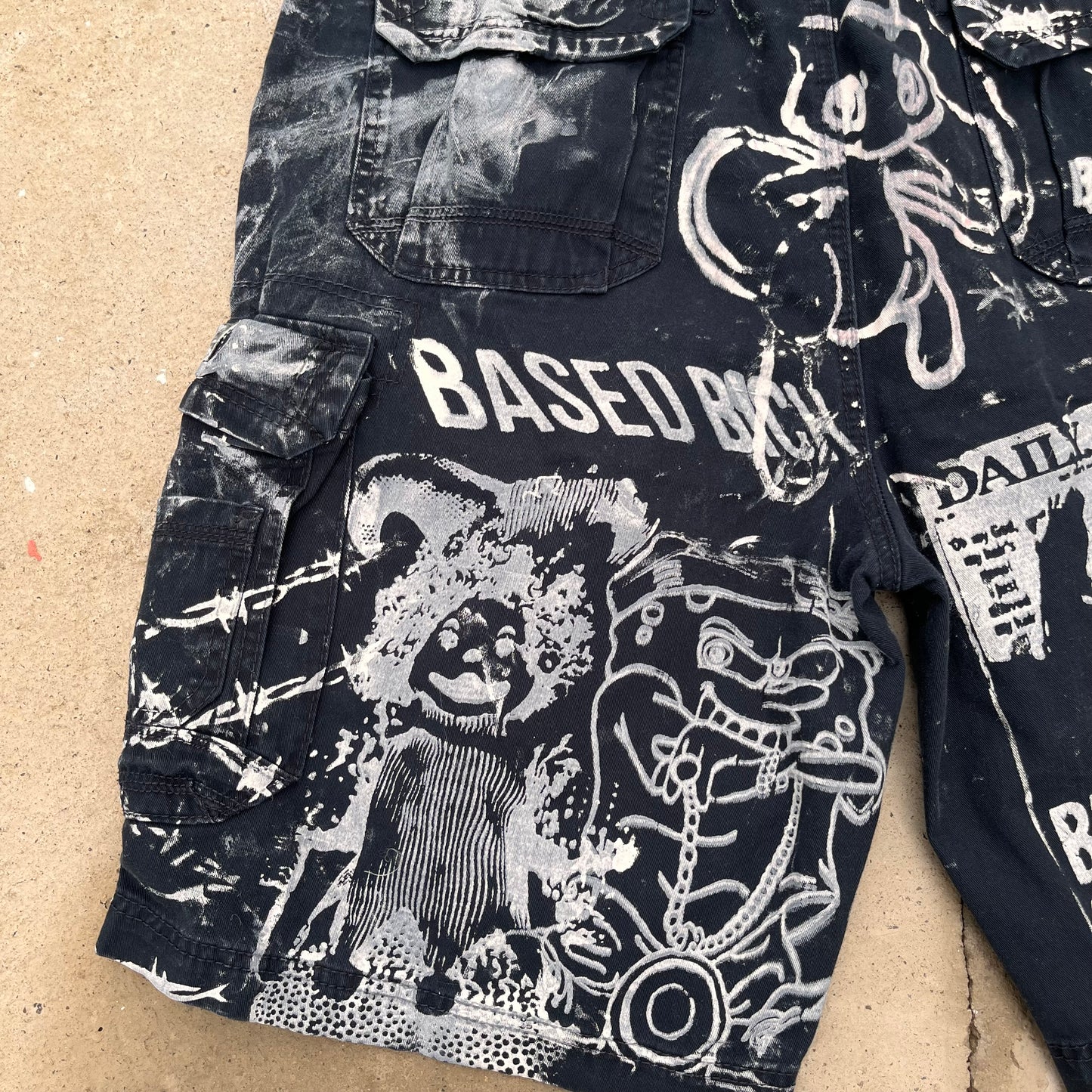 Basedbich 1of1 printed shorts size 40x11 - basedbich