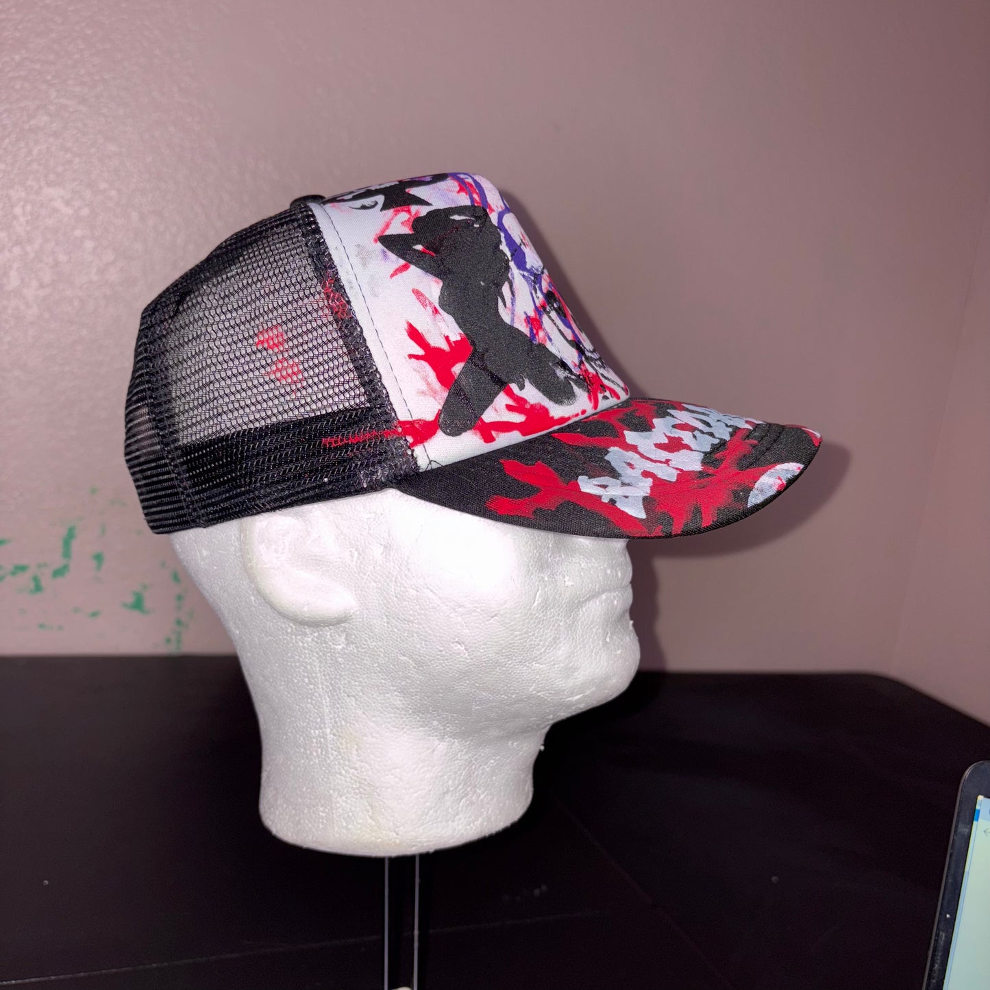 Basedbich 1of1 trucker hat