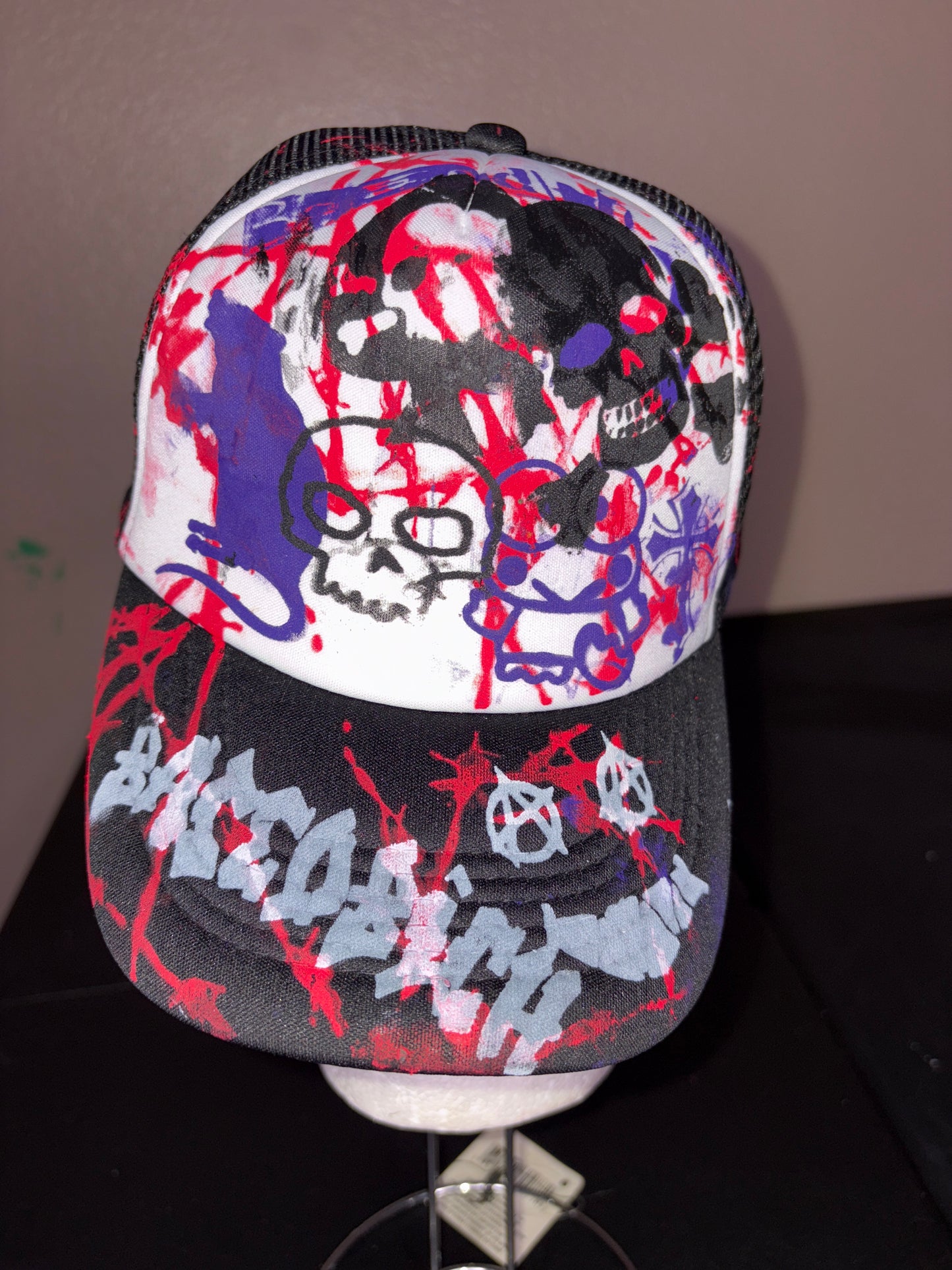 Basedbich 1of1 trucker hat