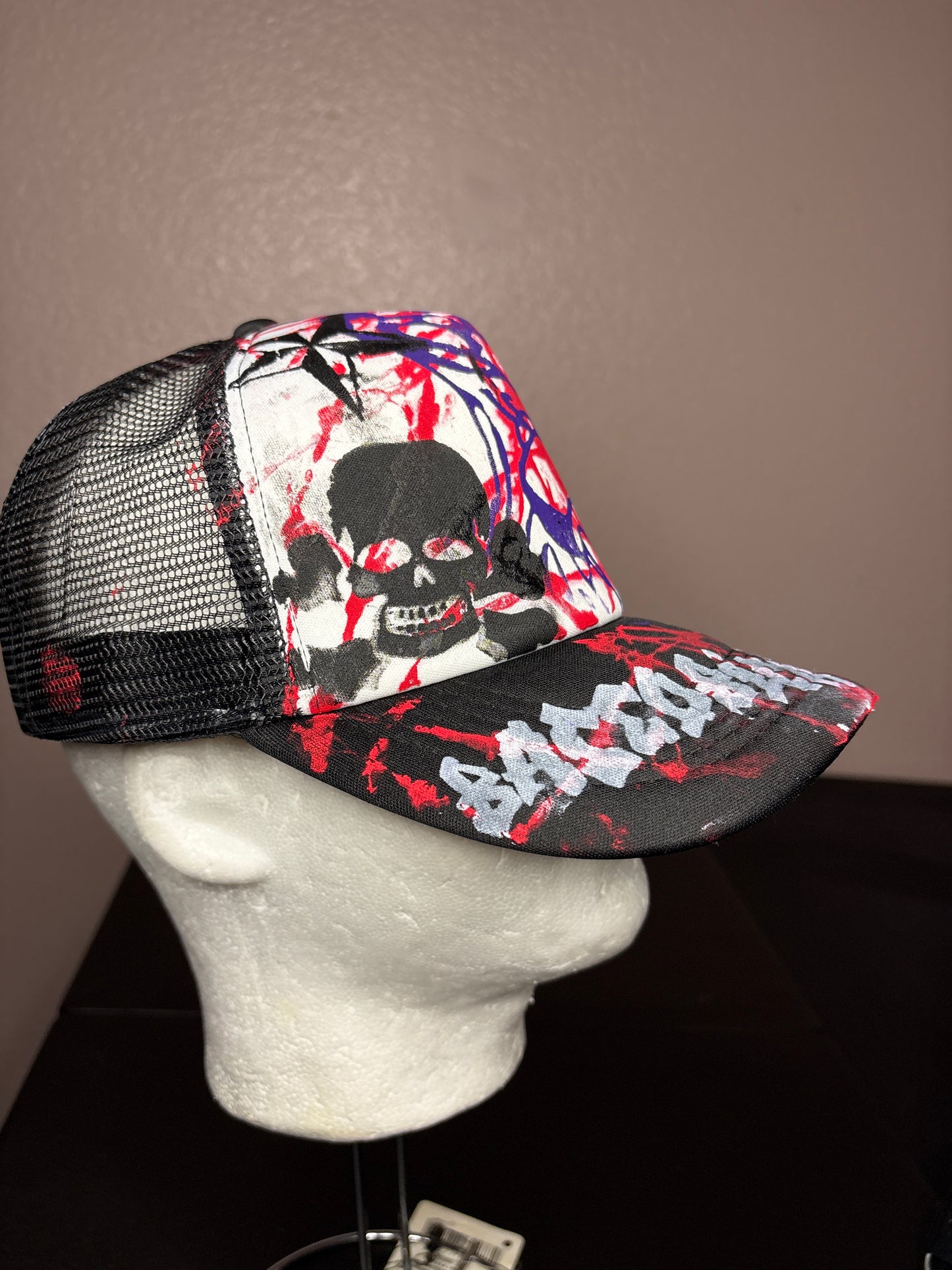 Basedbich 1of1 trucker hat